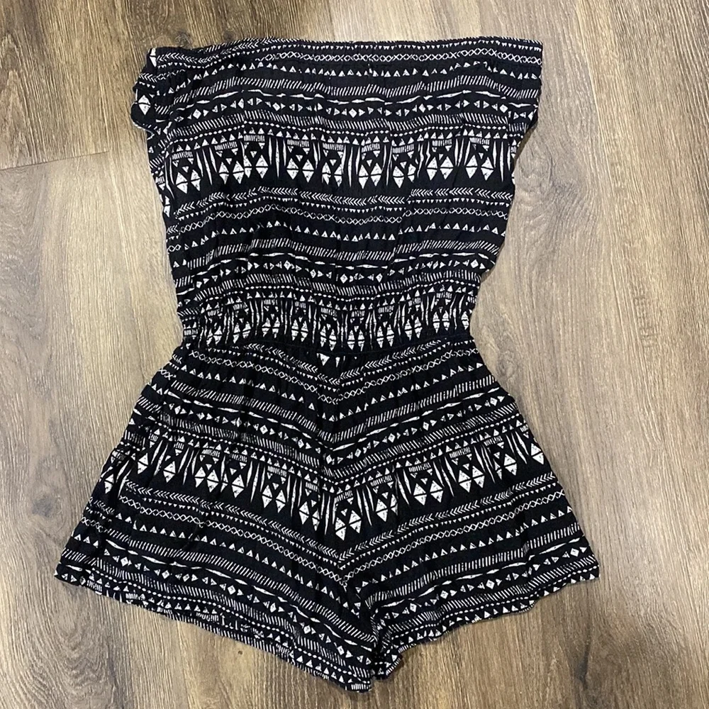 Romper - Picture 3 of 6